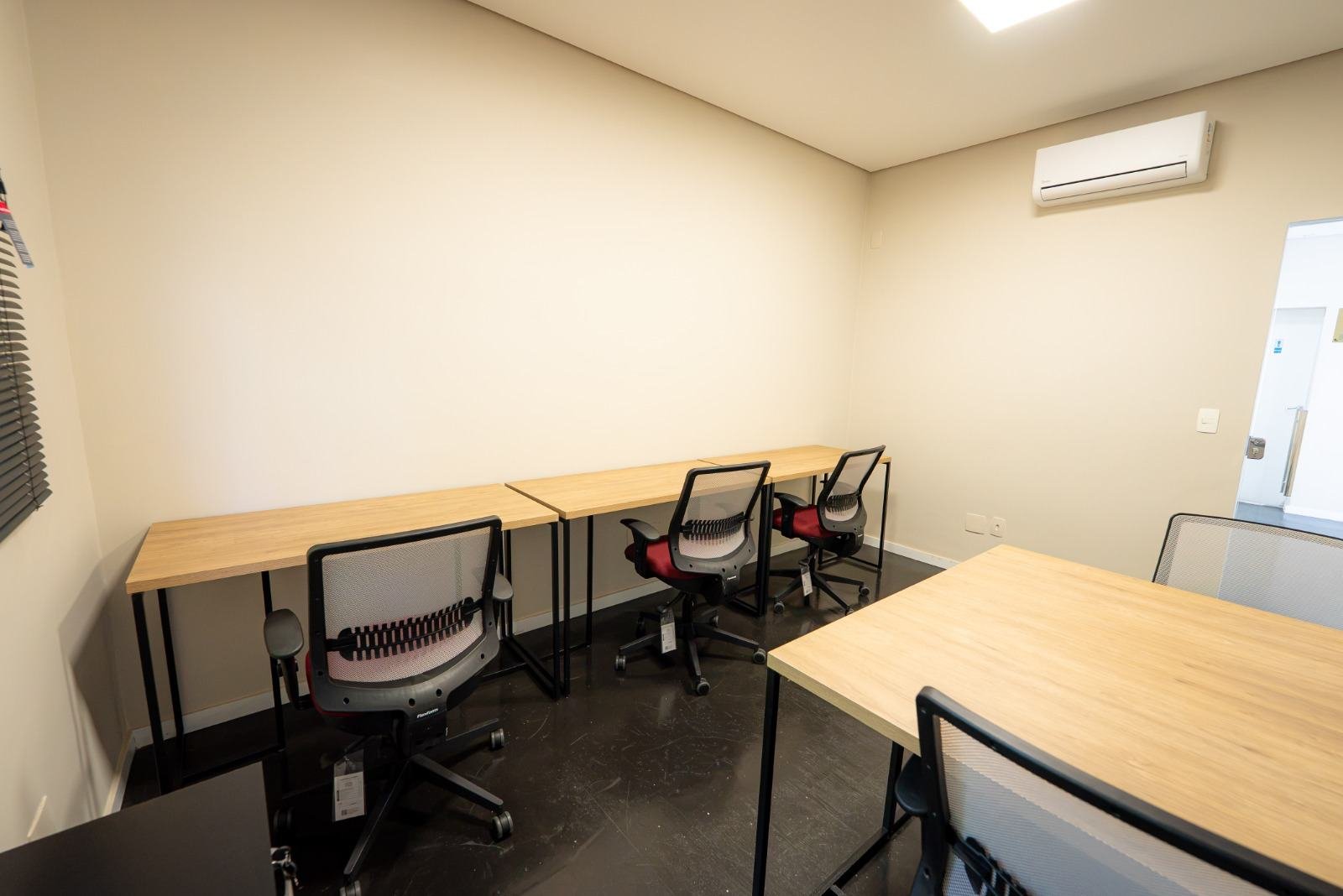 Hot desk do Bordo Coworking